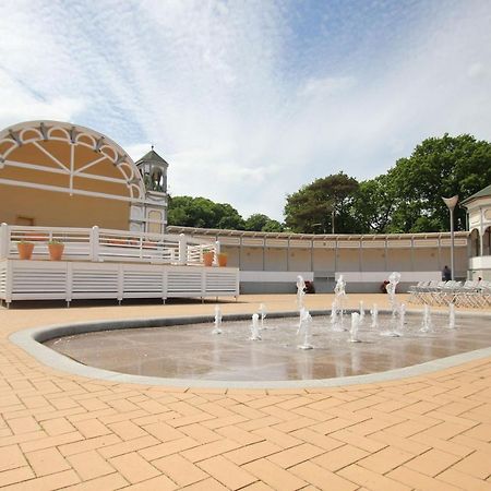 Mit Meerblick Und Terrasse, Gratis Nutzung Vom Ahoi Erlebnisbad Und Sauna In Sellin - Meeresblick Fewo 68 เกอเรน ภายนอก รูปภาพ