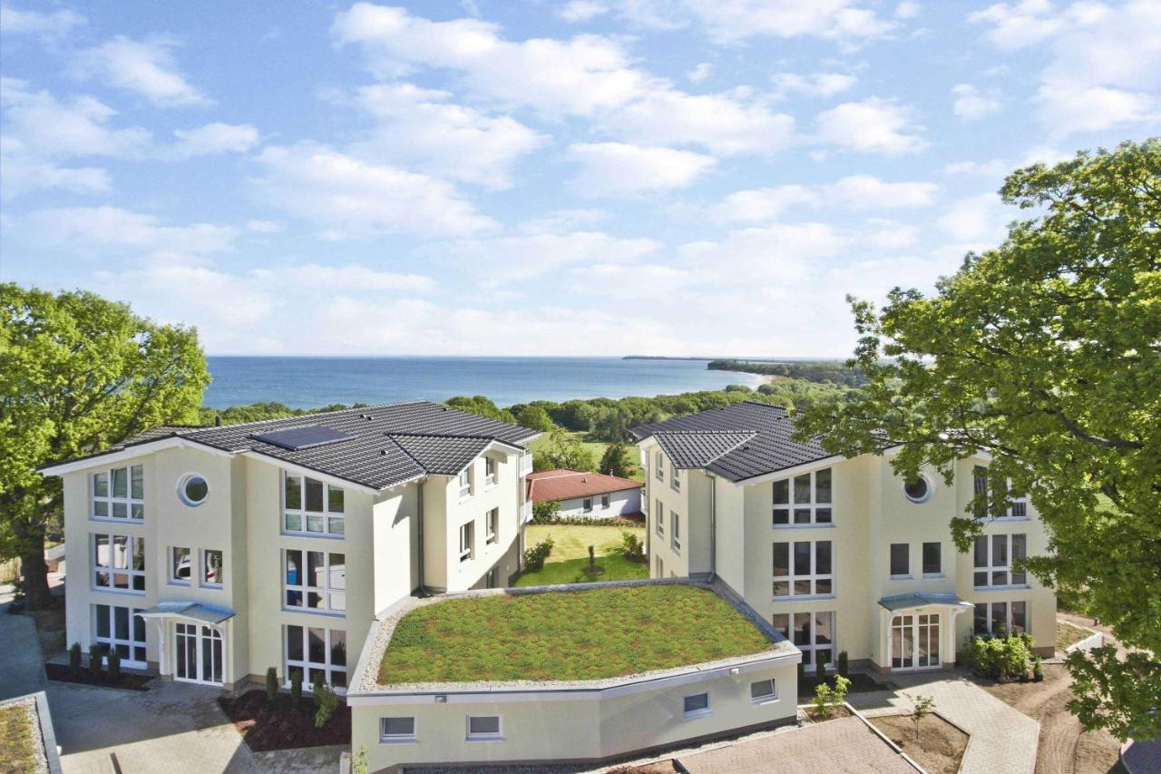 Mit Meerblick Und Terrasse, Gratis Nutzung Vom Ahoi Erlebnisbad Und Sauna In Sellin - Meeresblick Fewo 68 เกอเรน ภายนอก รูปภาพ